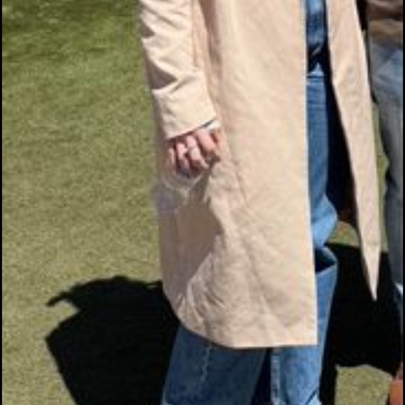 Trench coat - Picture 2 of 2